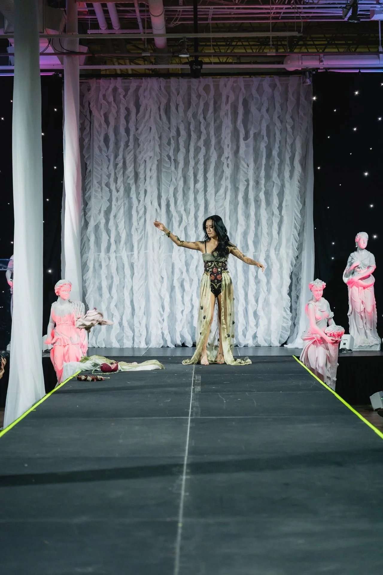 Dressed-1341148.jpg