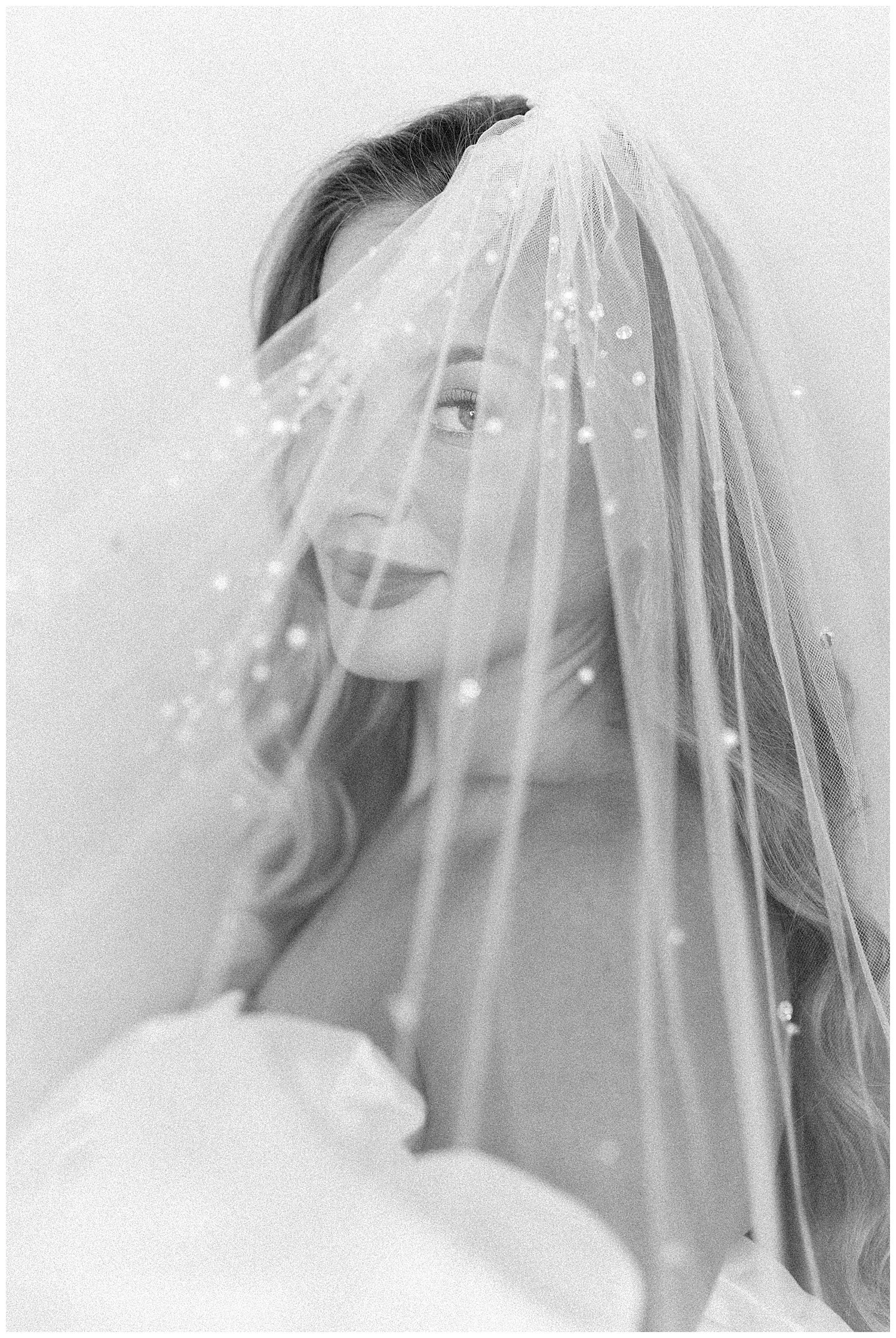 Choosing the Perfect Bridal Veil | Little White Couture Branding Shoot