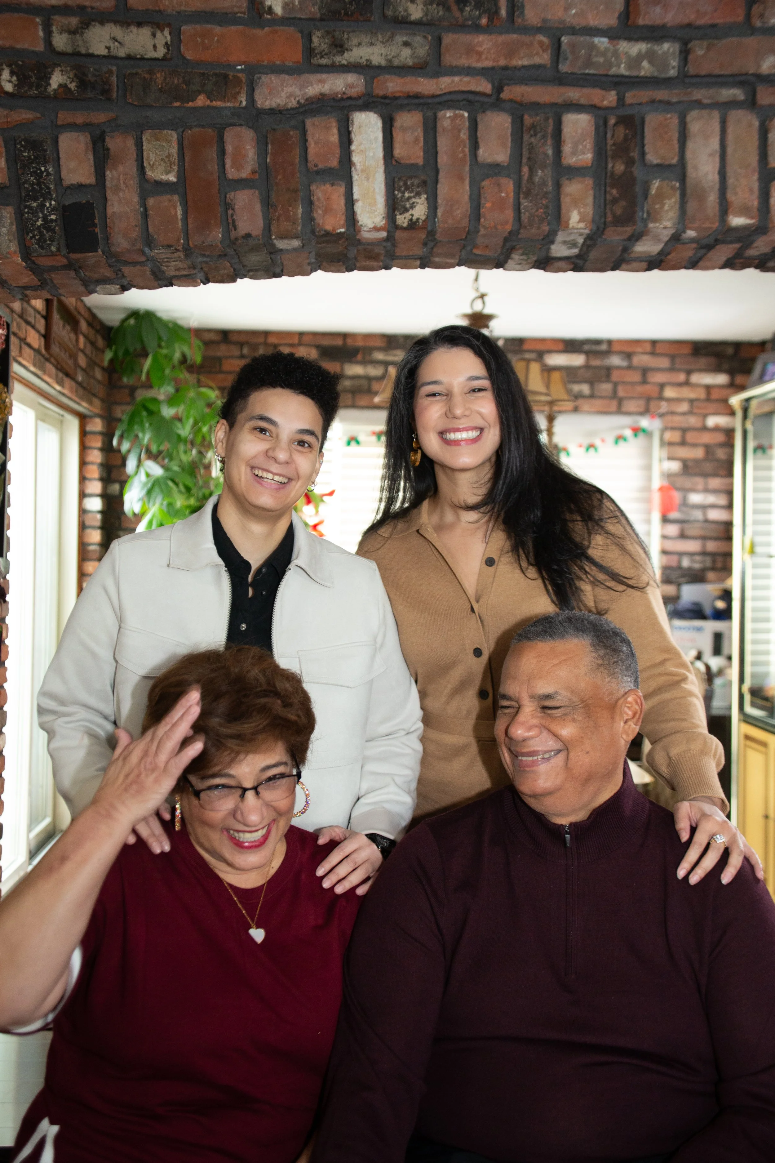 64. kayla's fam, giggle.jpg