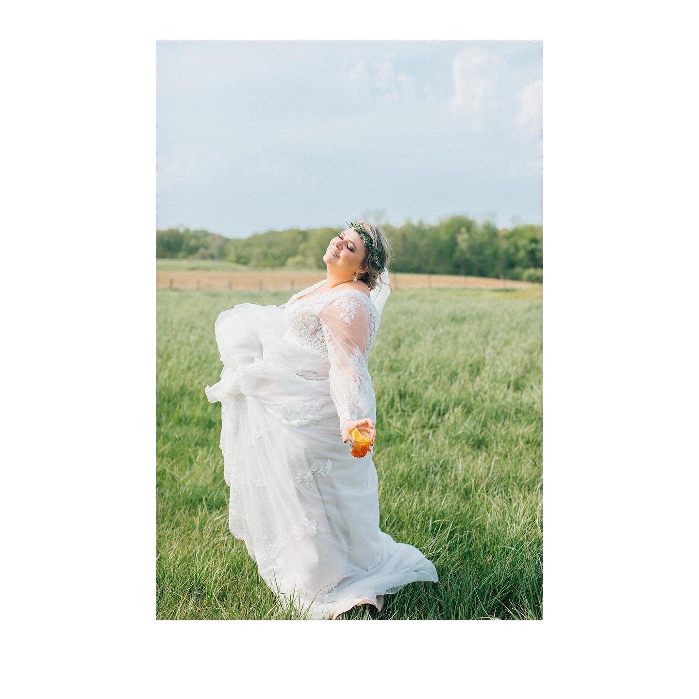 That *just got married* feeling. ✨ 

It was such a beautiful thing to watch @eliclay watch his bride, @alexa.martinie throughout this day. These two SHINE when they are together, and I was so grateful to be able to run around the prairie with them th