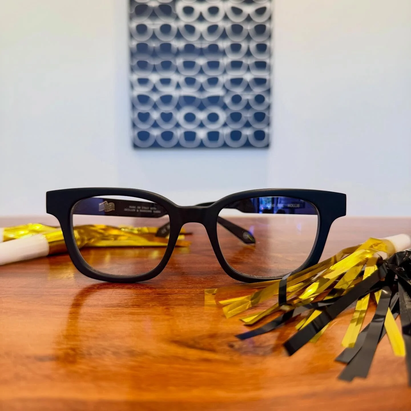Need the perfect statement glasses for the new year?! We got you covered! 😉 We are loving these @aliuseyewear frames! #aliuseyewear #statementglasses #newyearnewglasses #eyes #eyeglasses #glasses #sunglasses #eyeexam #eyedoctor #optometrist #optomet