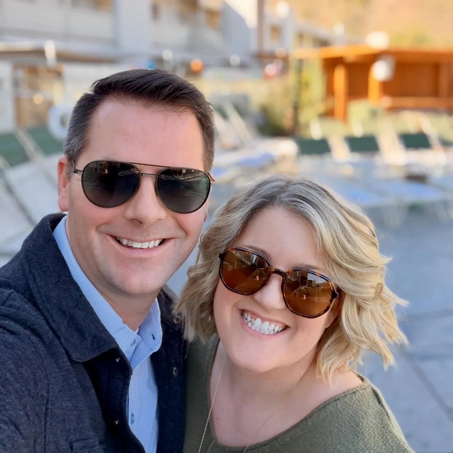 Just a reminder that we are closed today as our doctors are at a conference! We&rsquo;ll see you Monday! 👀 #eyeball #thedoctorsareaway #familyowned #weekendvibes #spectacleoptometry