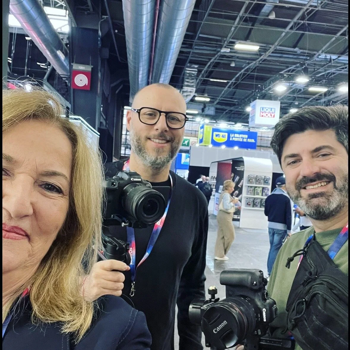 Quelle semaine sur @equip_auto !! 
3 jours de tournage avec @agence.tokster 🎥, pr&egrave;s de 25 000 pas 🏃🏻 effectu&eacute;s, 8 clients ✍🏼 et environ 25 vid&eacute;os mont&eacute;es @msproductionsvideo 🎬
🥵🥵 Intense mais au top ✨💪🏼