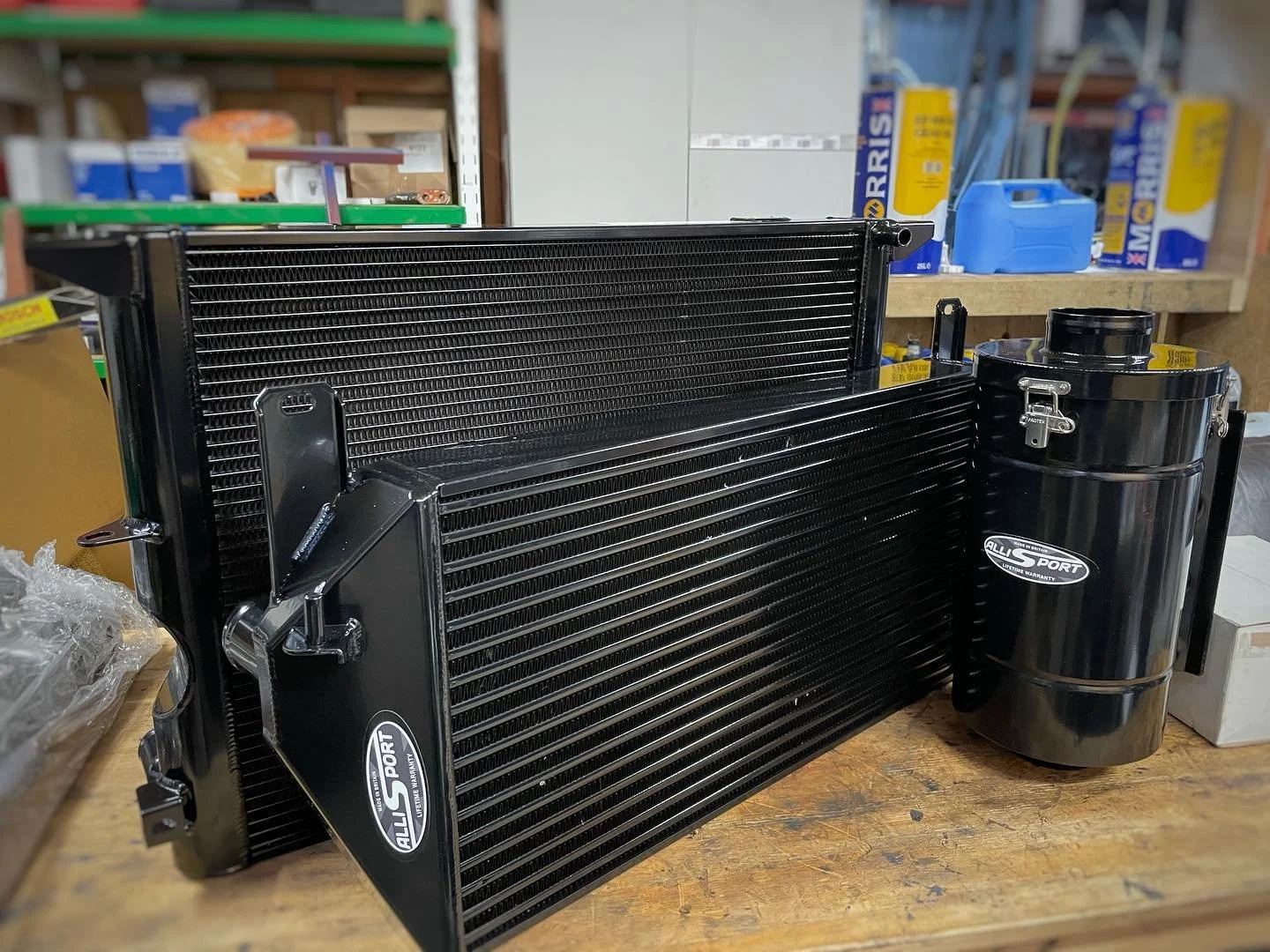 Full defender td5 Allisport black pack cooling and tuning kit. Get in touch if you want some fantastic products for your Land Rover.
#landrover #landroverdefender #landroverdiscovery #td5 #defender #landrovernewzealand