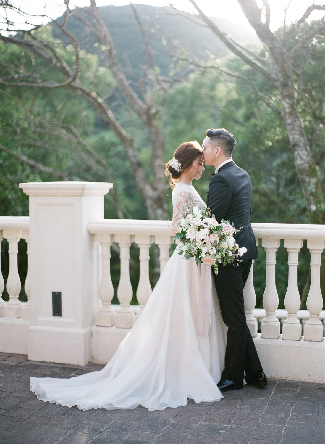 rustic-elegant-garden-wedding-4.jpg