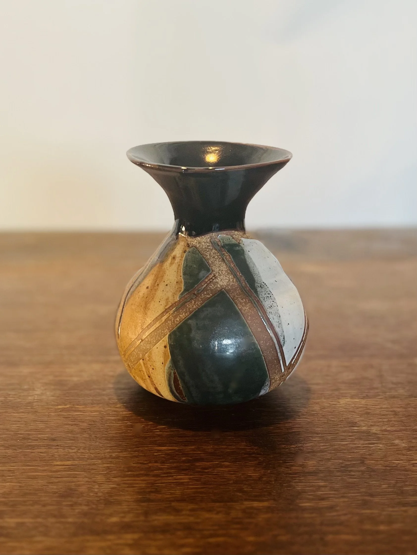 Vase #3_side 3.jpeg