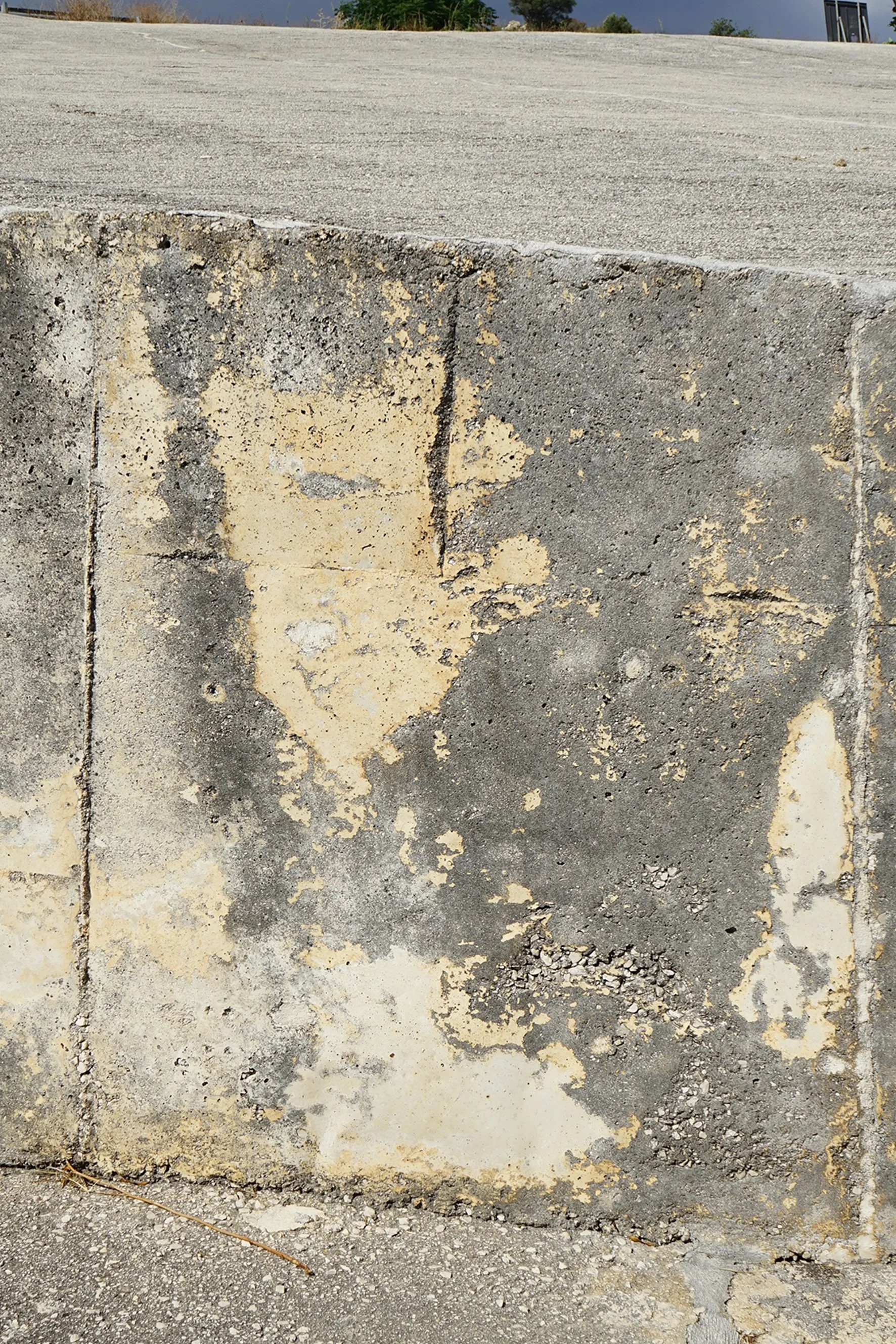 8 CRETTO DI BURRI CONCRETE DETAIL.jpg