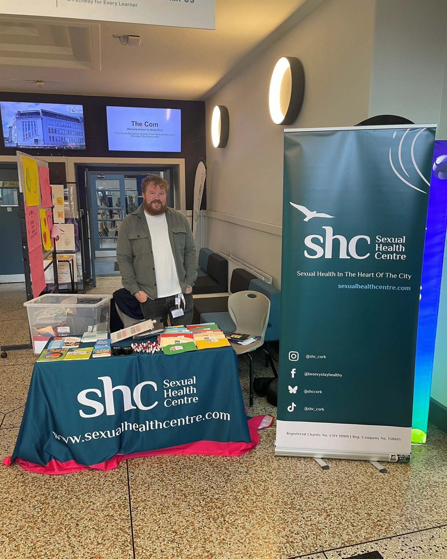 We loved seeing Craig, our youth health promotion officer,  leading the way in promoting sexual health at @cork_collegeofcommerce 
The campus stand helped raise awareness about safe practices, consent and access to local support services. 💪
#SexualH