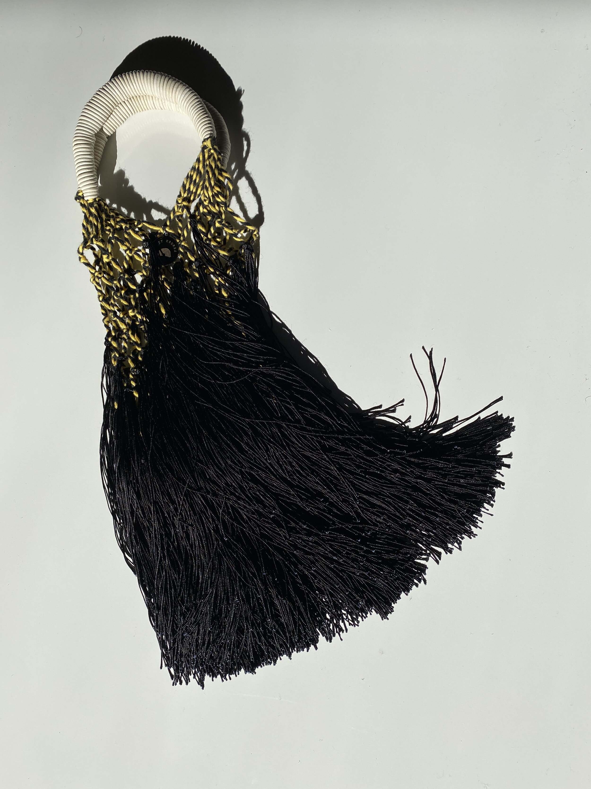 Les Petit Petit | Black Mango