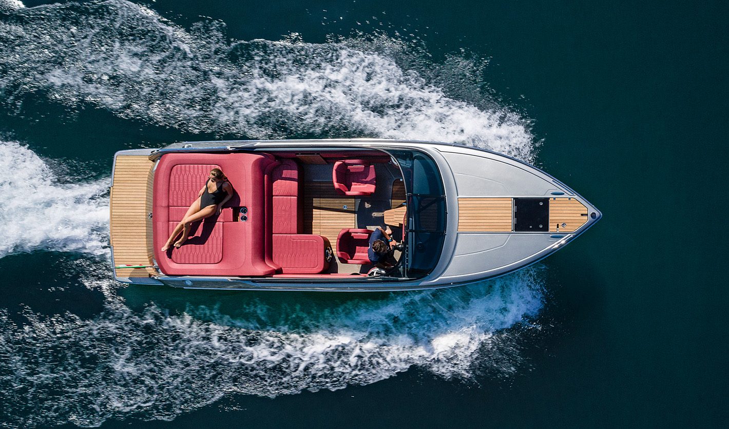 Cranchi E26 Classic 2.jpg