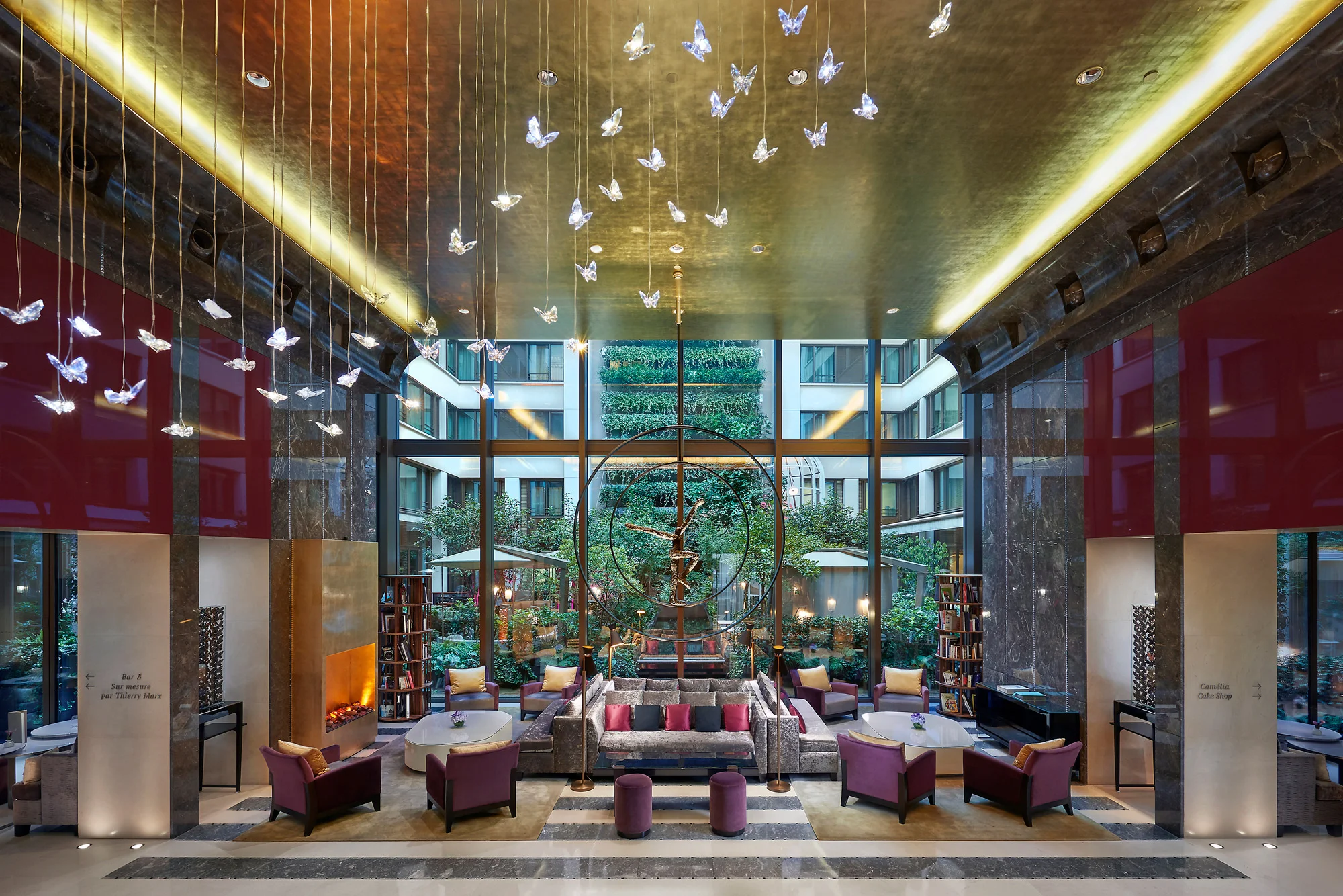 Hotel-Mandarin-Oriental-Paris-Lobby.jpg