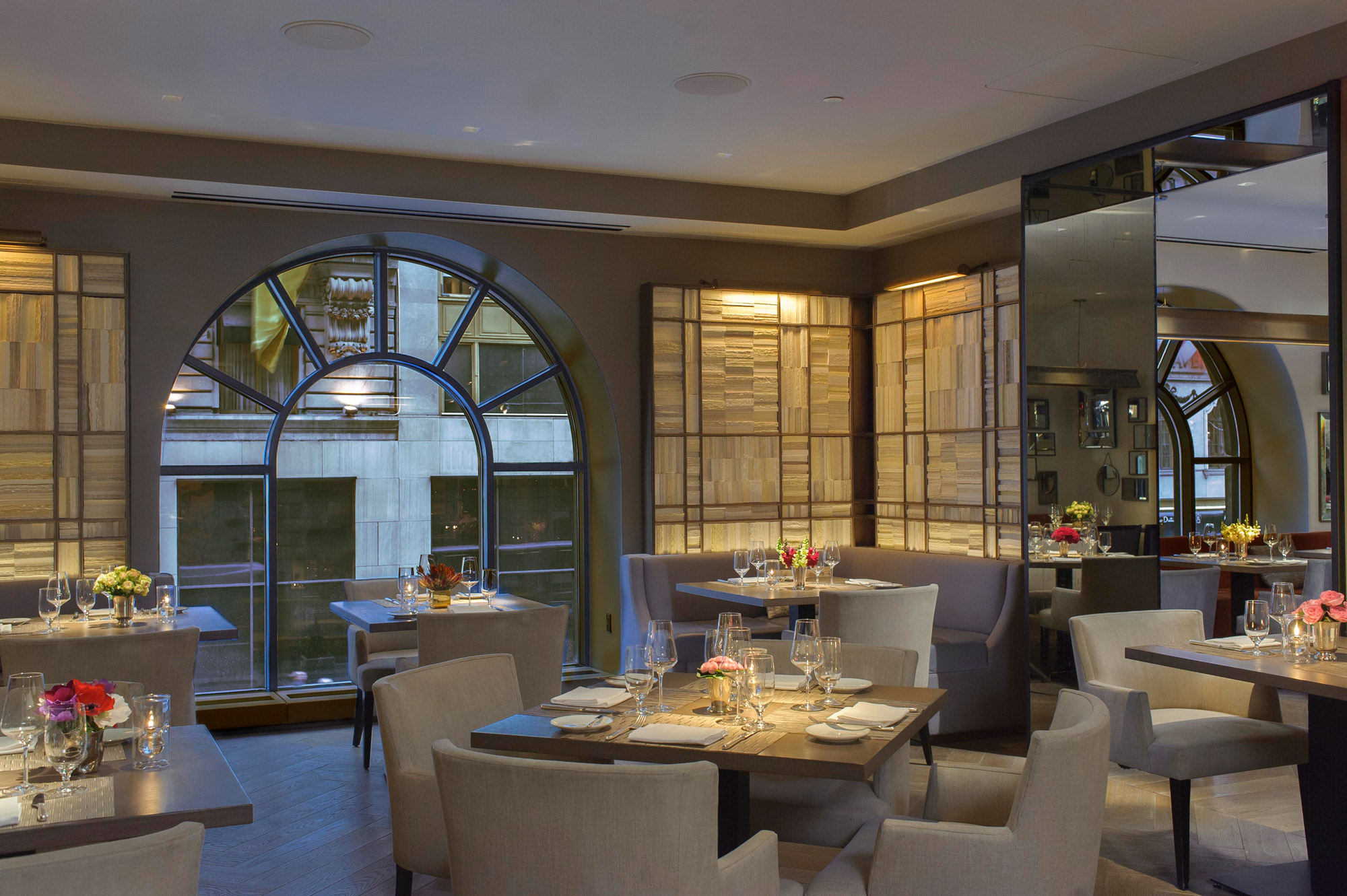 The-Peninsula-New-York-Clement-Book-Room.jpg