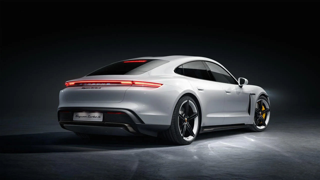 porsche-zoom2 6.jpg