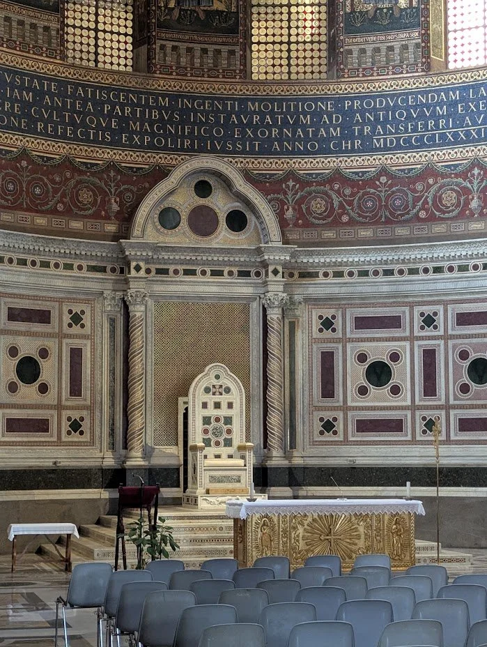 COSMATESQUE