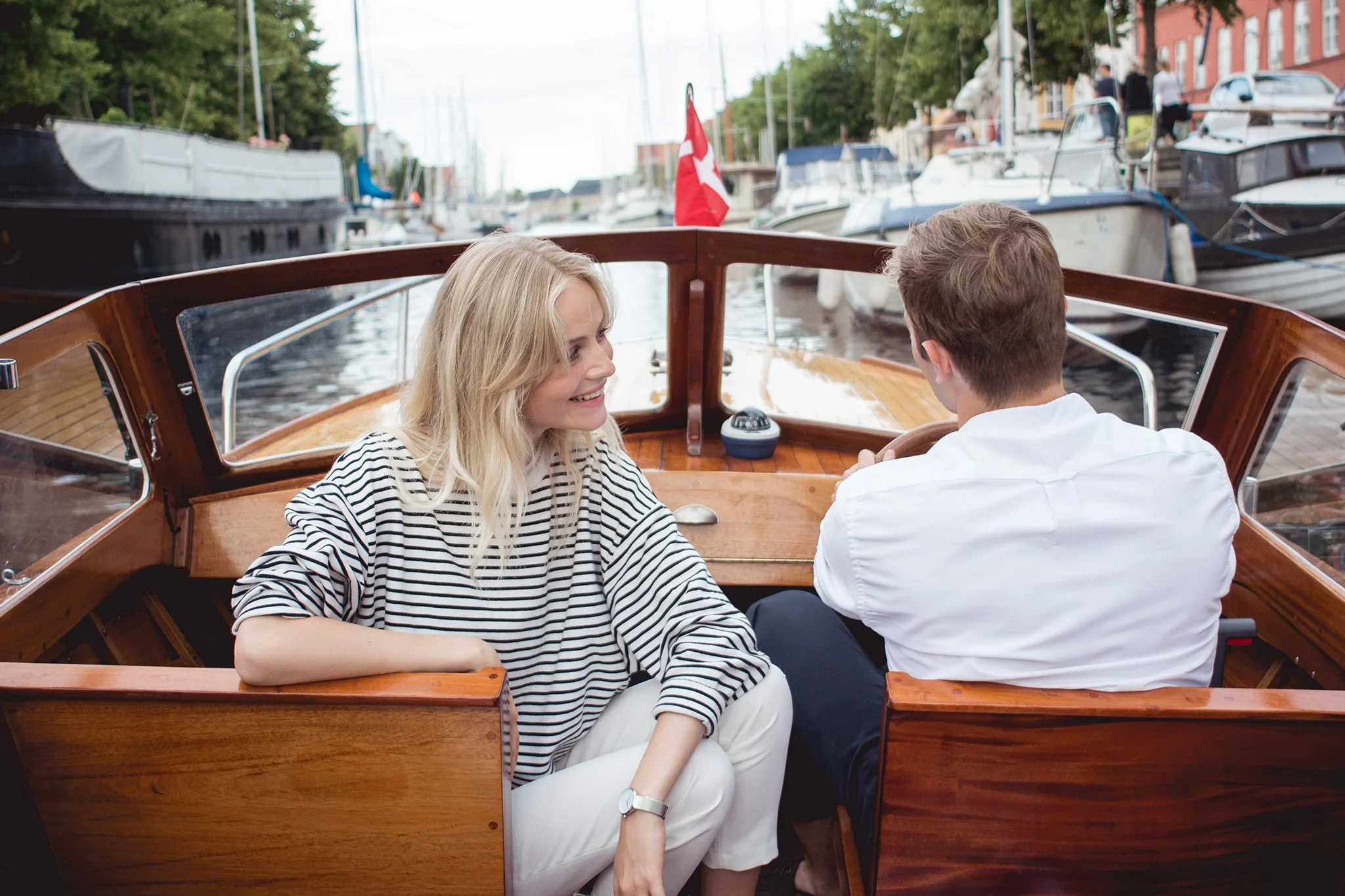 Signe wears MR108.