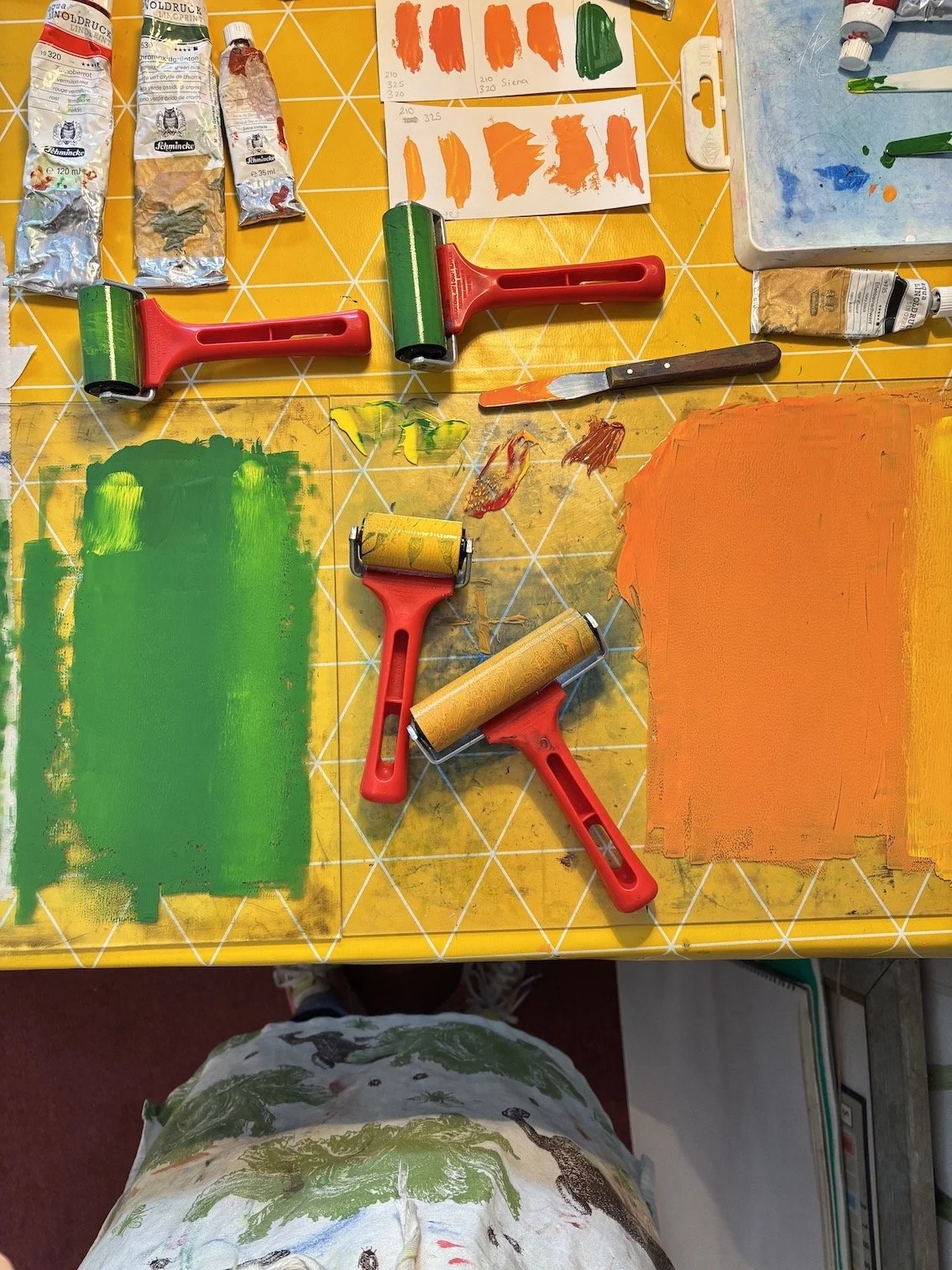 Carrot colour mixing.JPG