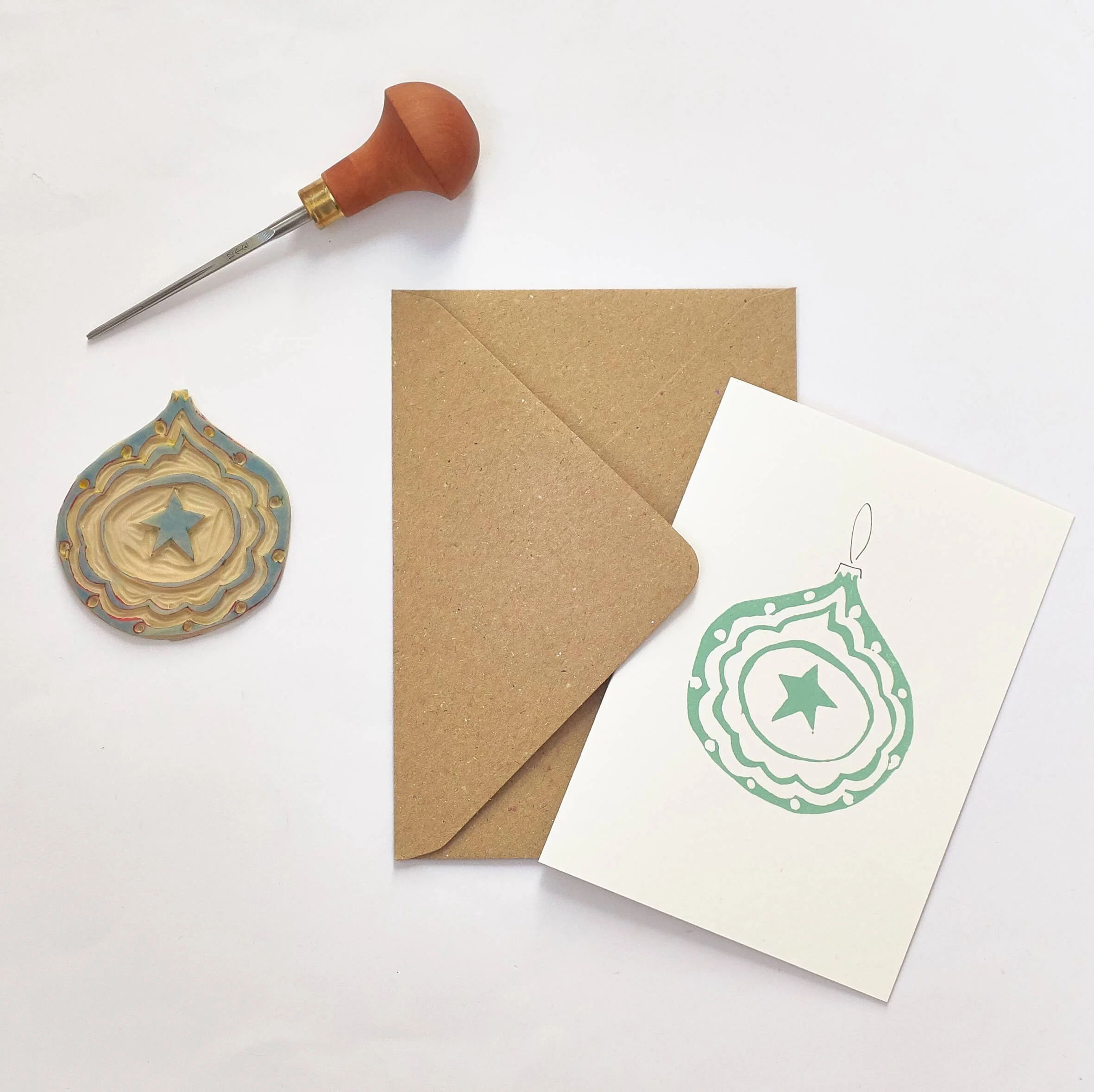 Mint bauble card.jpg
