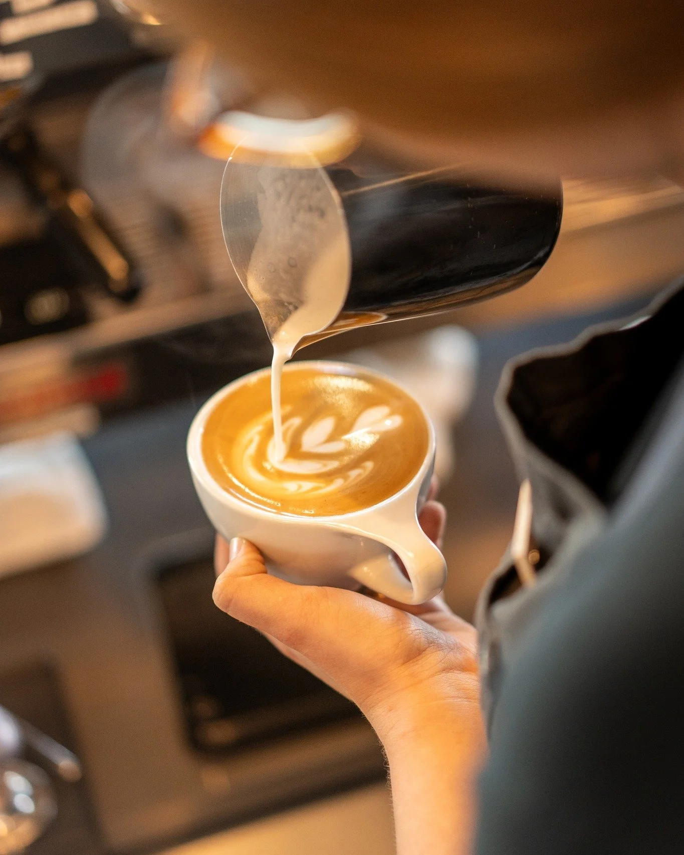 The Flat White is our not-so-secret barista favorite.
Bold espresso. Silky milk. Nothing extra, just done right.
We all have our own twist - some keep it classic, others go rogue with honey and cinnamon.
Ask us how we drink ours next time you’