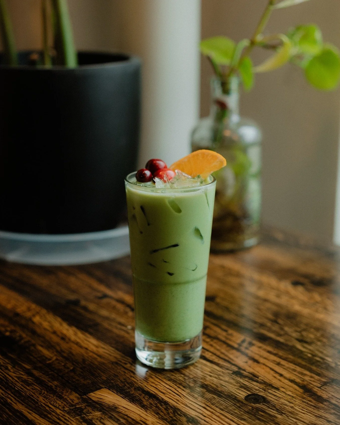 Our Cranberry Orange Matcha is cementing itself as one of our best matcha beverages yet. From a recent review,

"I had the best matcha l've ever had here and I'm a matcha snob. I tried the cranberry orange matcha, which was incredibly unique, an