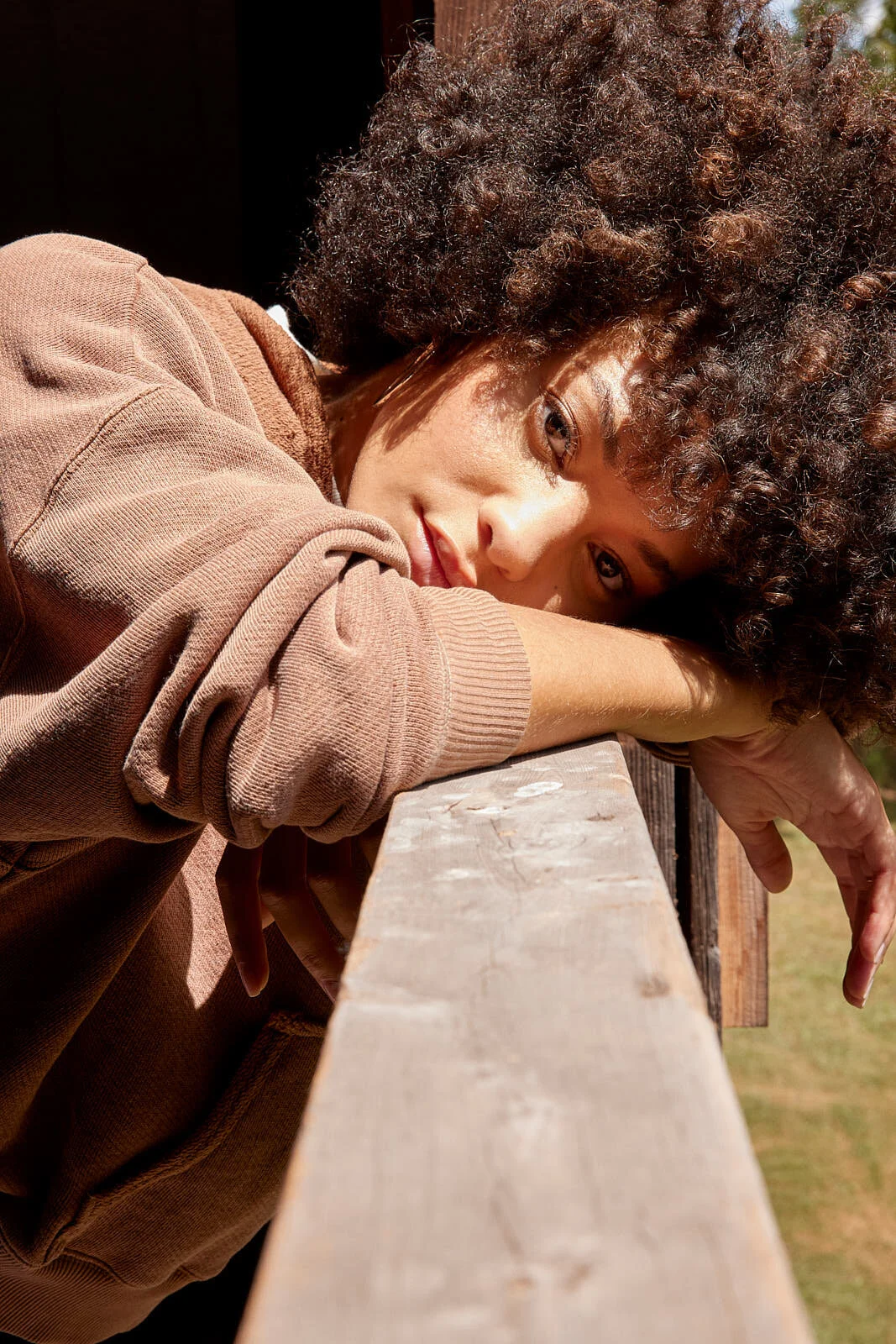 3_JAMEA_HOODIE_FLARE_FALL2_3681_V1.jpg