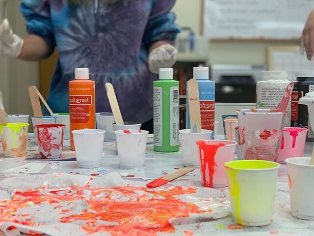 Education is about more than reading books and taking tests. Fostering creativity is a positive way to exercise the brain. Art immersion is one of ZD's favorite past times, allowing students to create and express through their works of art. #artsandc