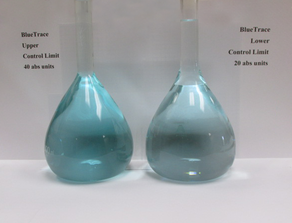 BlueTrace 40 ans 20 abs, flasks 0519_Adjusted.png