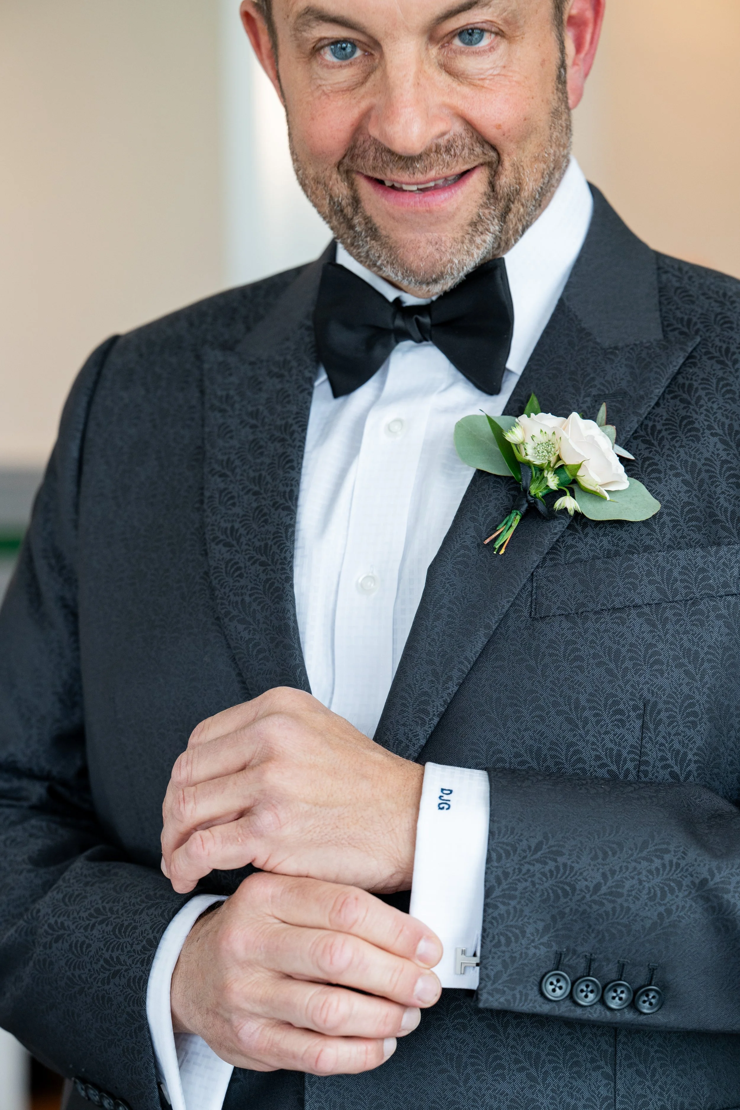 Groom prep at Granite Links Quincy MA