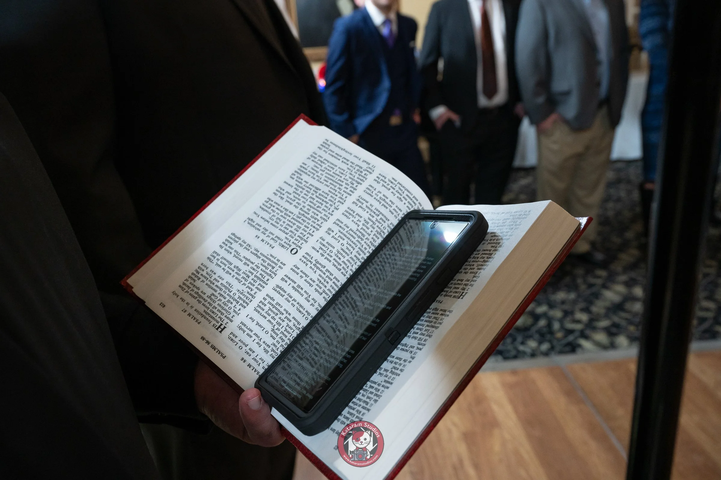 Liz and Jason Kataram Hawthorne 00010.jpg