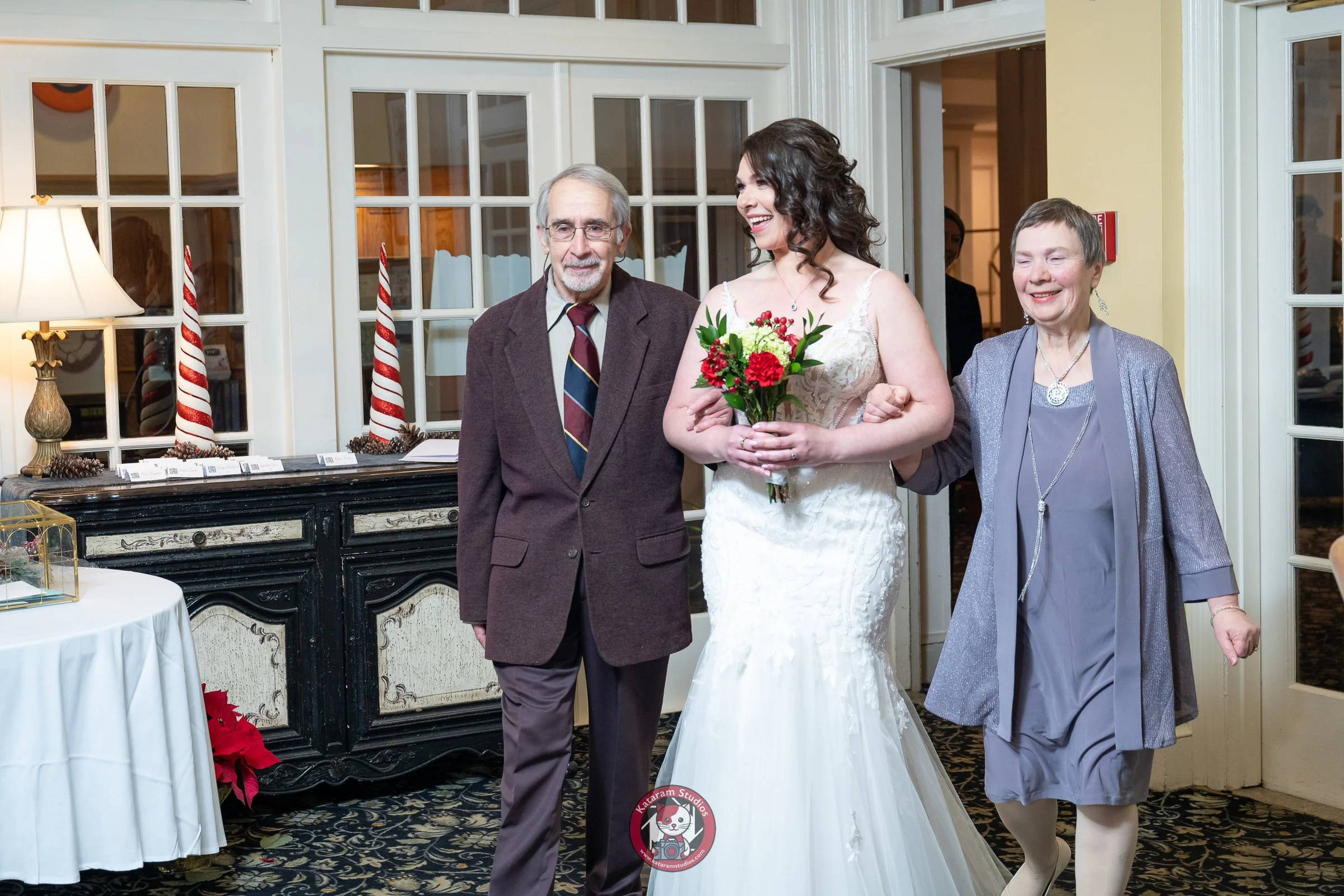 Liz and Jason Kataram Hawthorne 00011.jpg