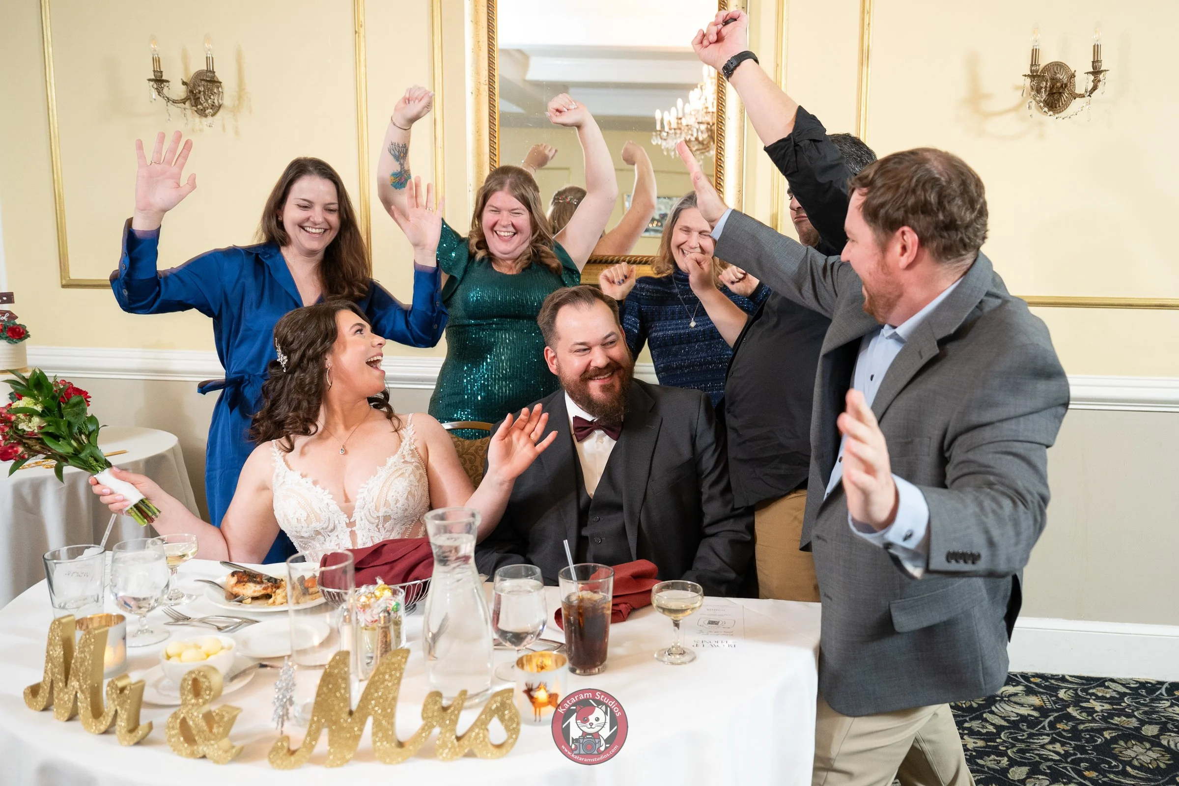 Liz and Jason Kataram Hawthorne 00022.jpg