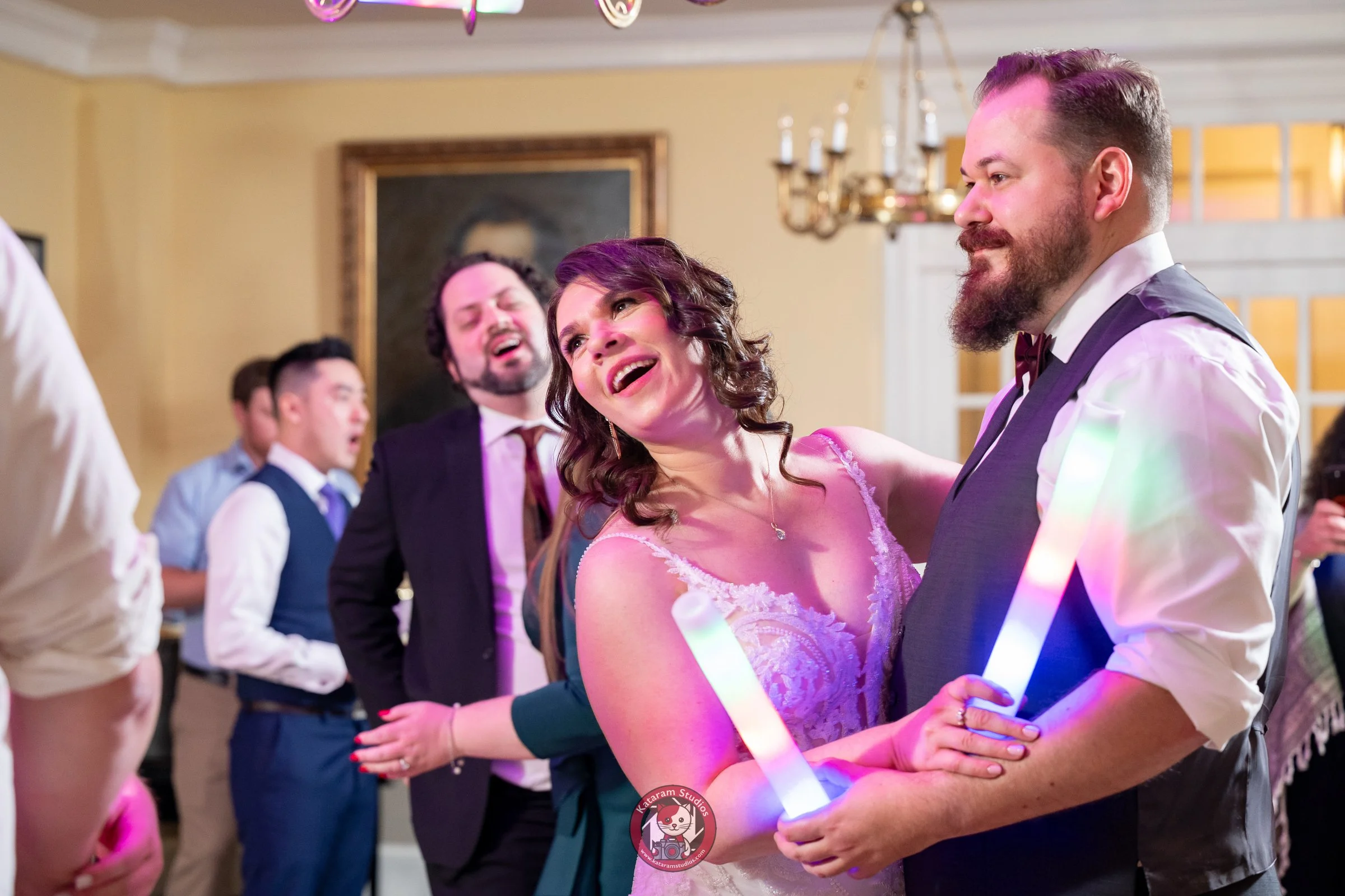 Liz and Jason Kataram Hawthorne 00027.jpg