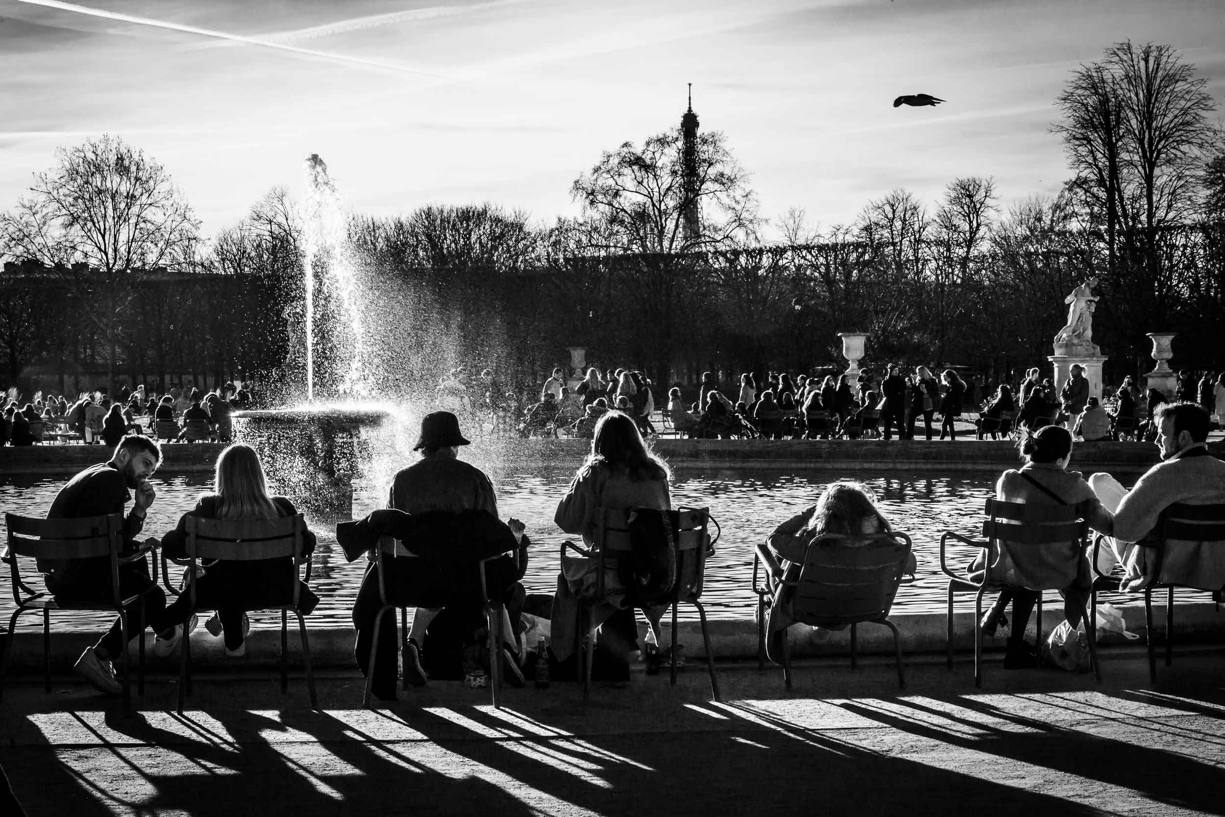 043-fountain-tuileries-sunny-dayjpg.jpg