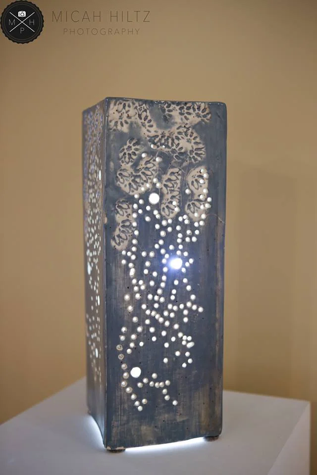 BL-moon-lamp-2.jpg