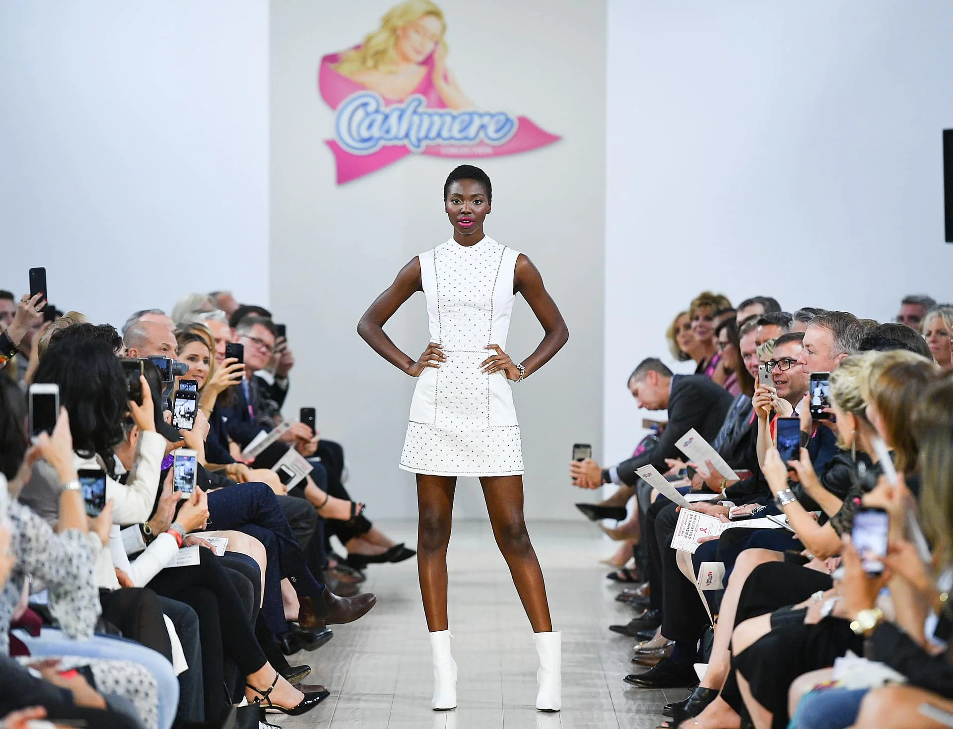 Dee Silkie | Bathroom Tissue Fashion