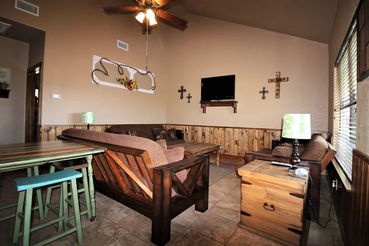Oak Ridge Cabin Frio Rentals