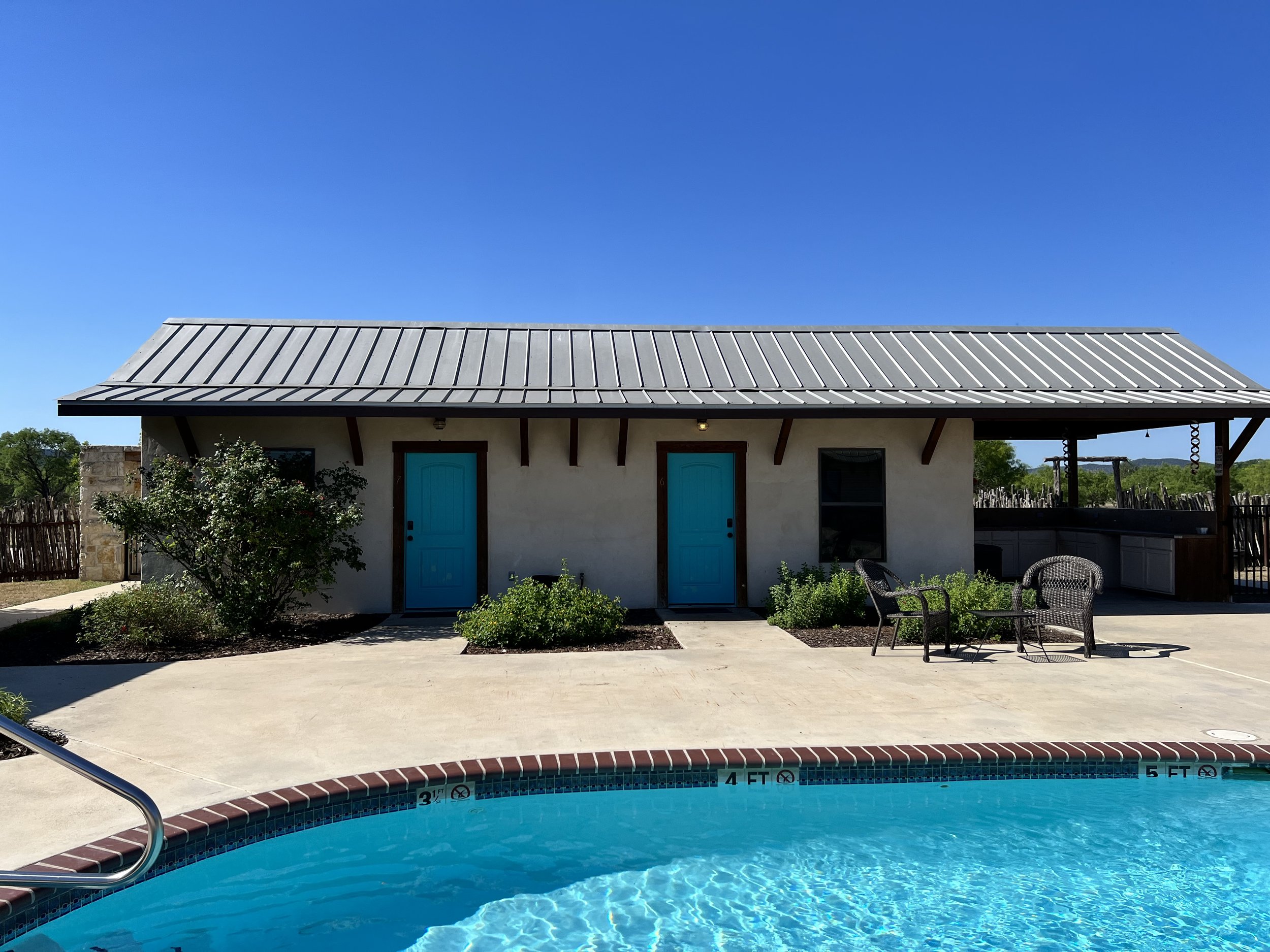 Bungalow 40 — Frio Rentals