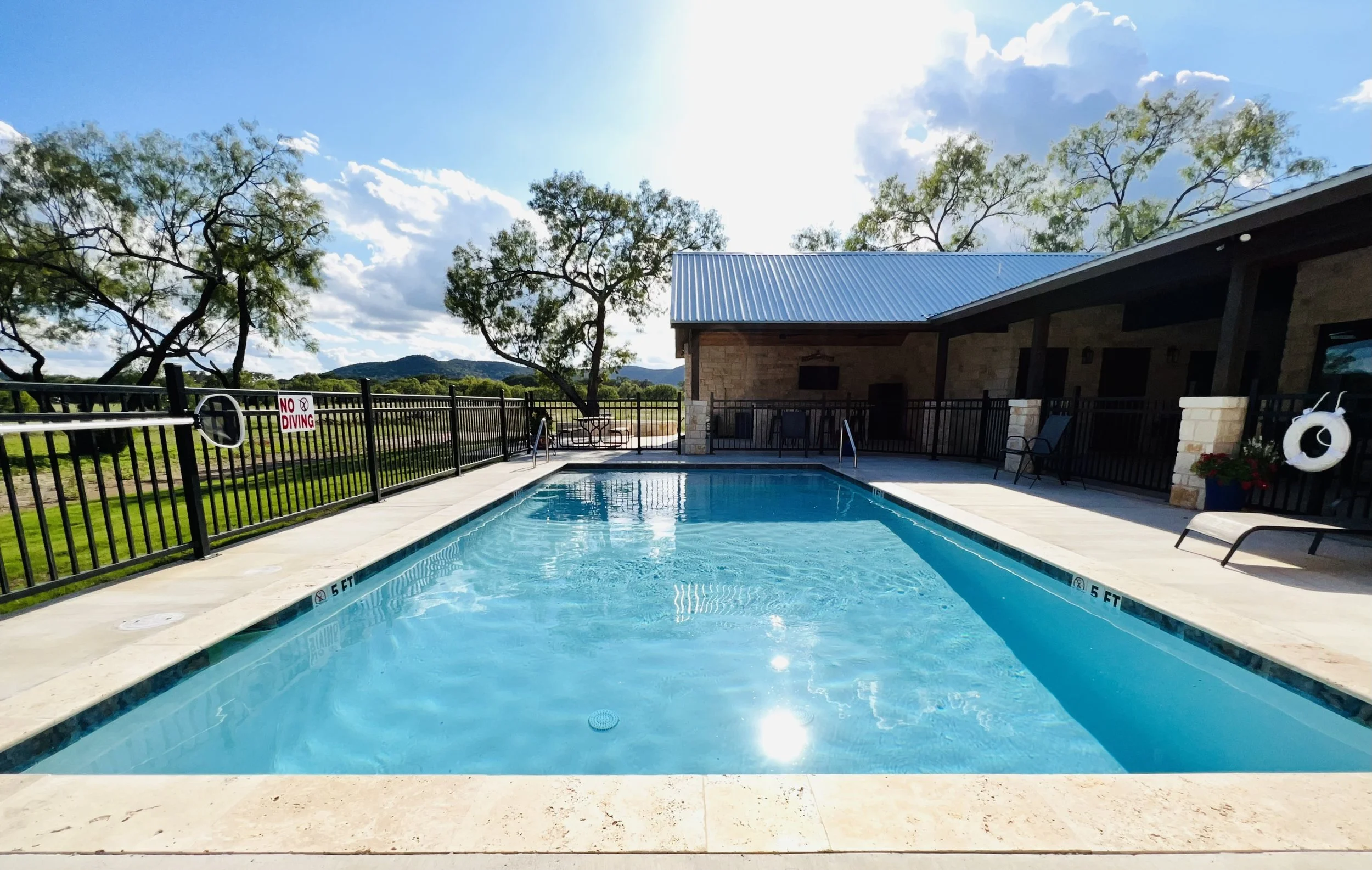 Casa Pecaña — Frio Rentals