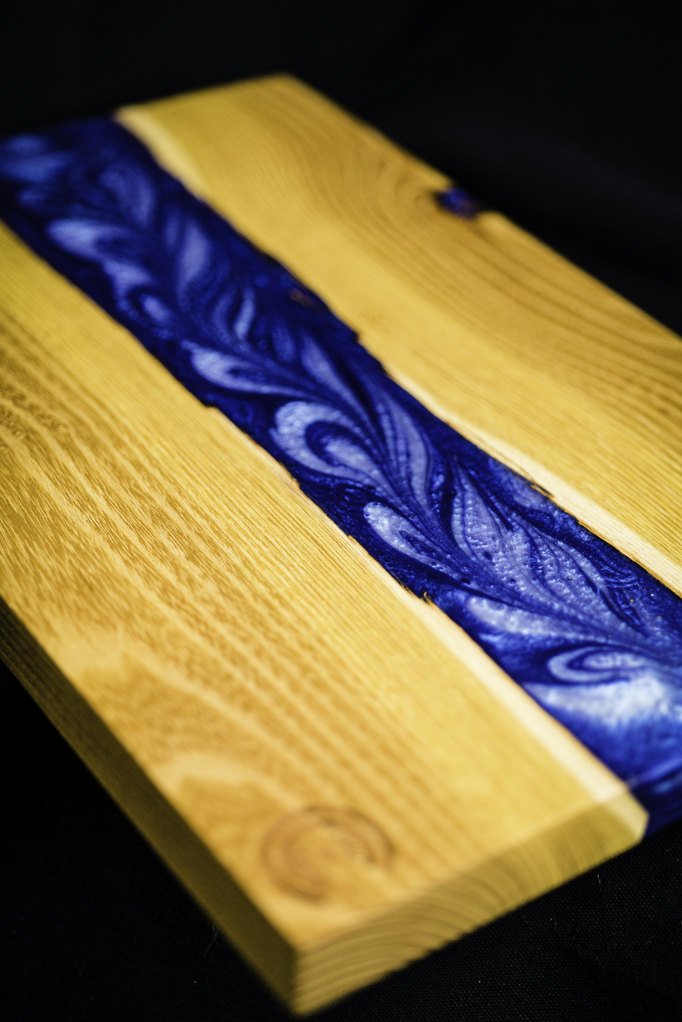 Black locust hardwood serving board