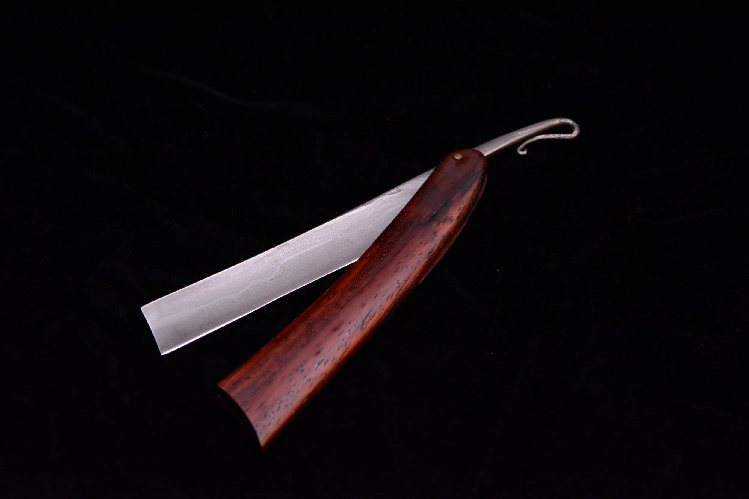 Watered Straight Razor