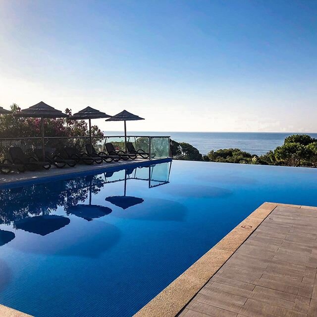 There&rsquo;s nothing like being the first person to jump in the pool.....am I right? ⁣😜
⁣
This hotel and property are amazing and the views can&rsquo;t be beat. The Algarve is definitely a sight to see so if you are ever planning a trip go and chec