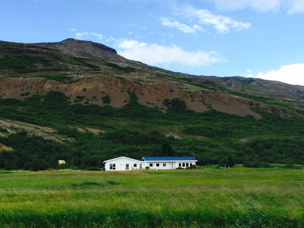 iceland-farm.jpg