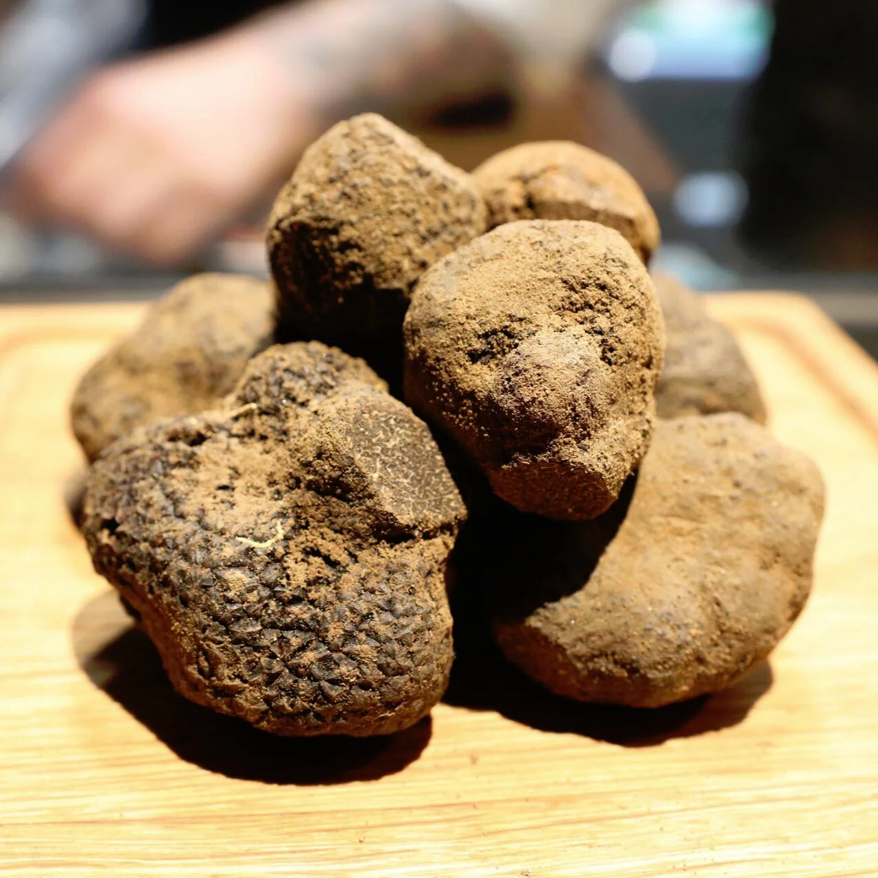 inf+black+truffle+close+up+2019.jpg