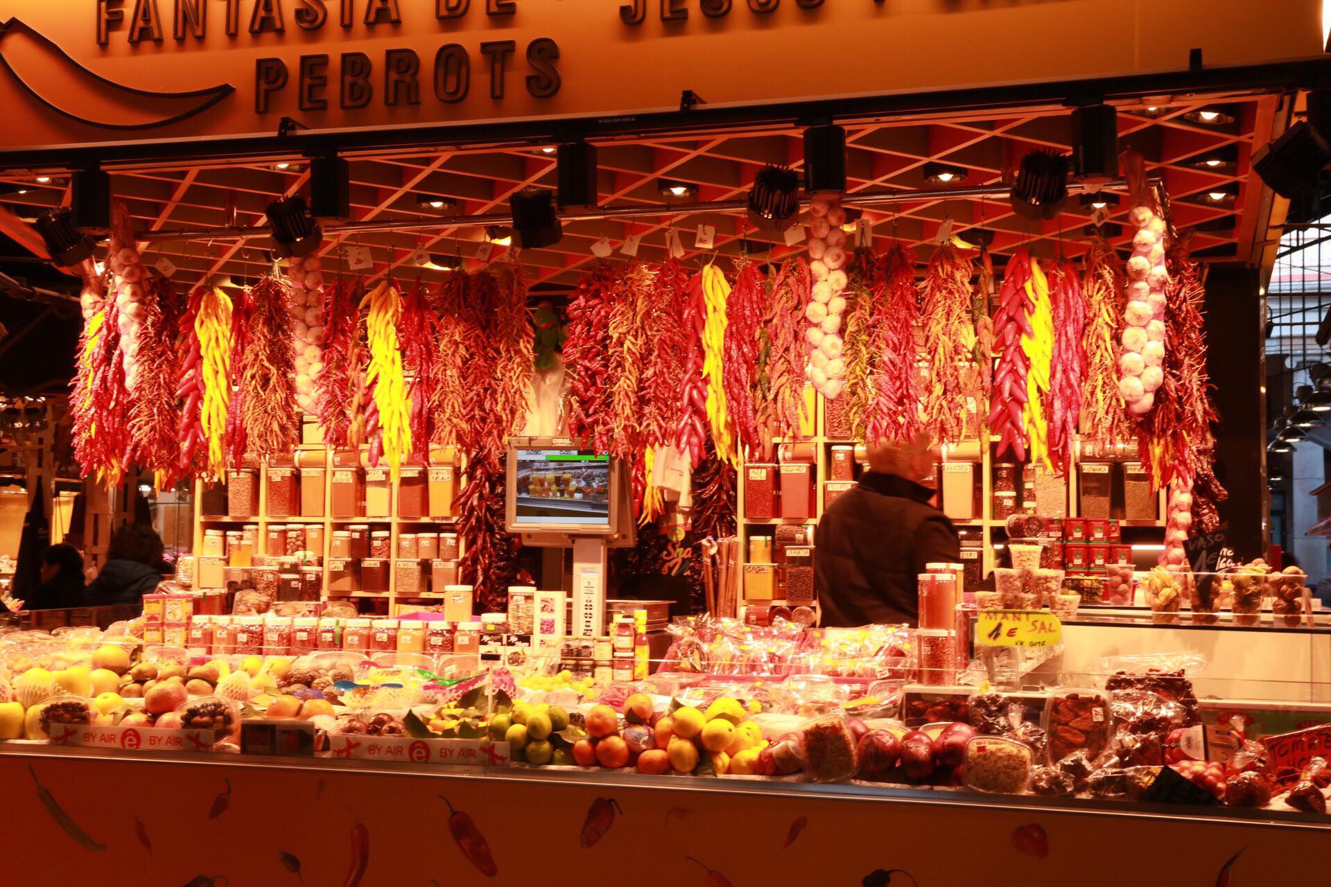 boqueria dried chile display 2019.jpg