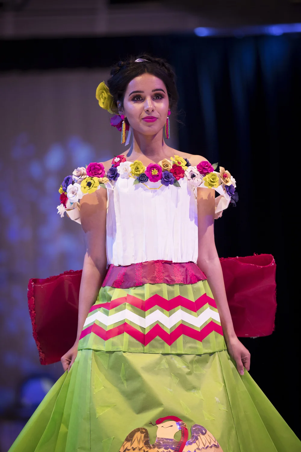 Paper Fashion Show 2018  Dress to tell
