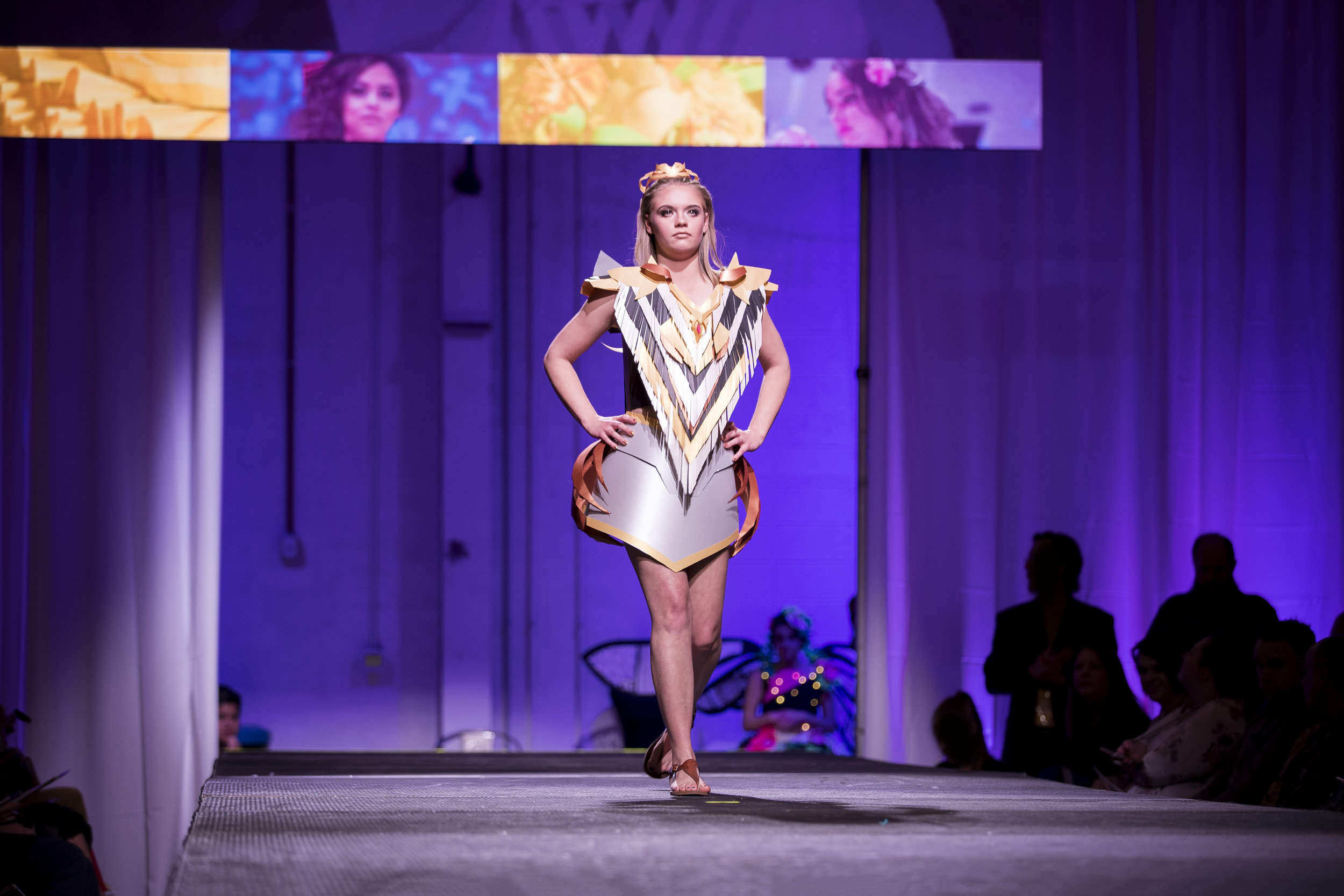 Paper Fashion Show 2019 - 020.jpg