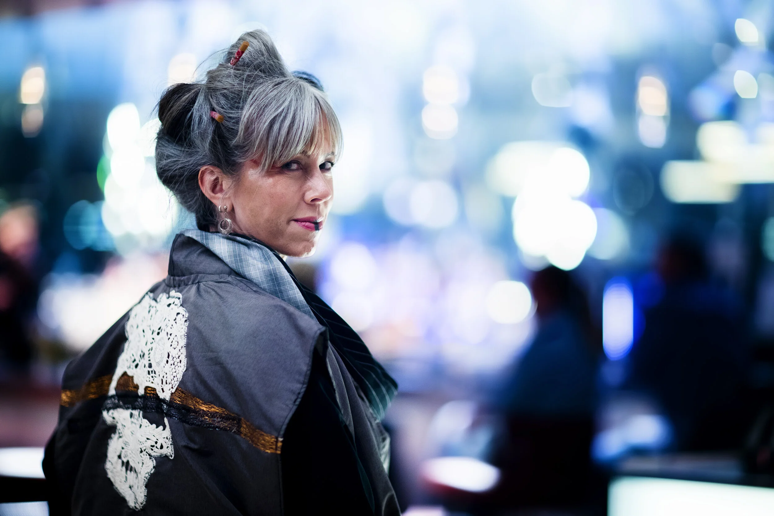 01 - Frances D Roces - 003.jpg