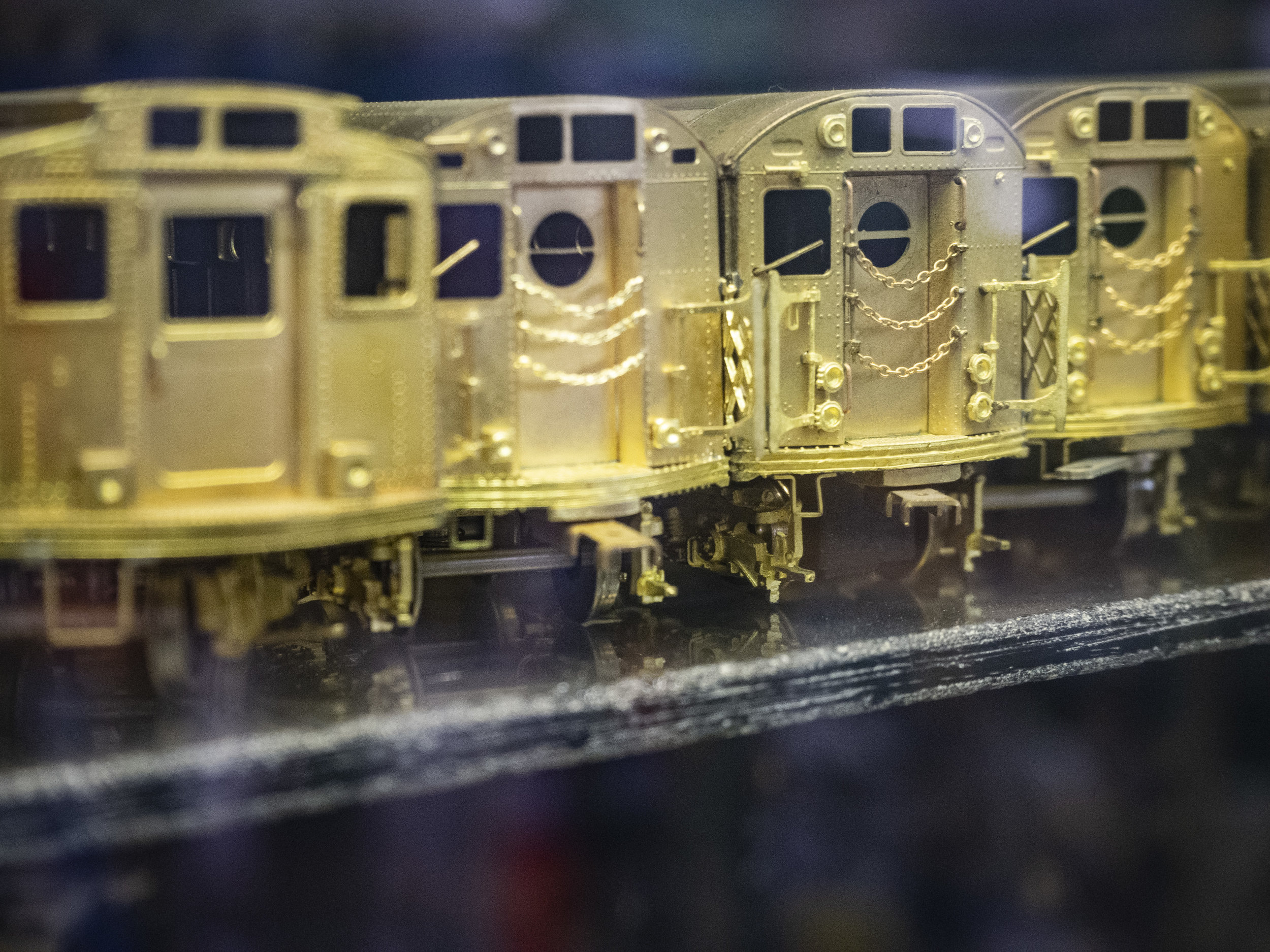 gold trains3.JPG