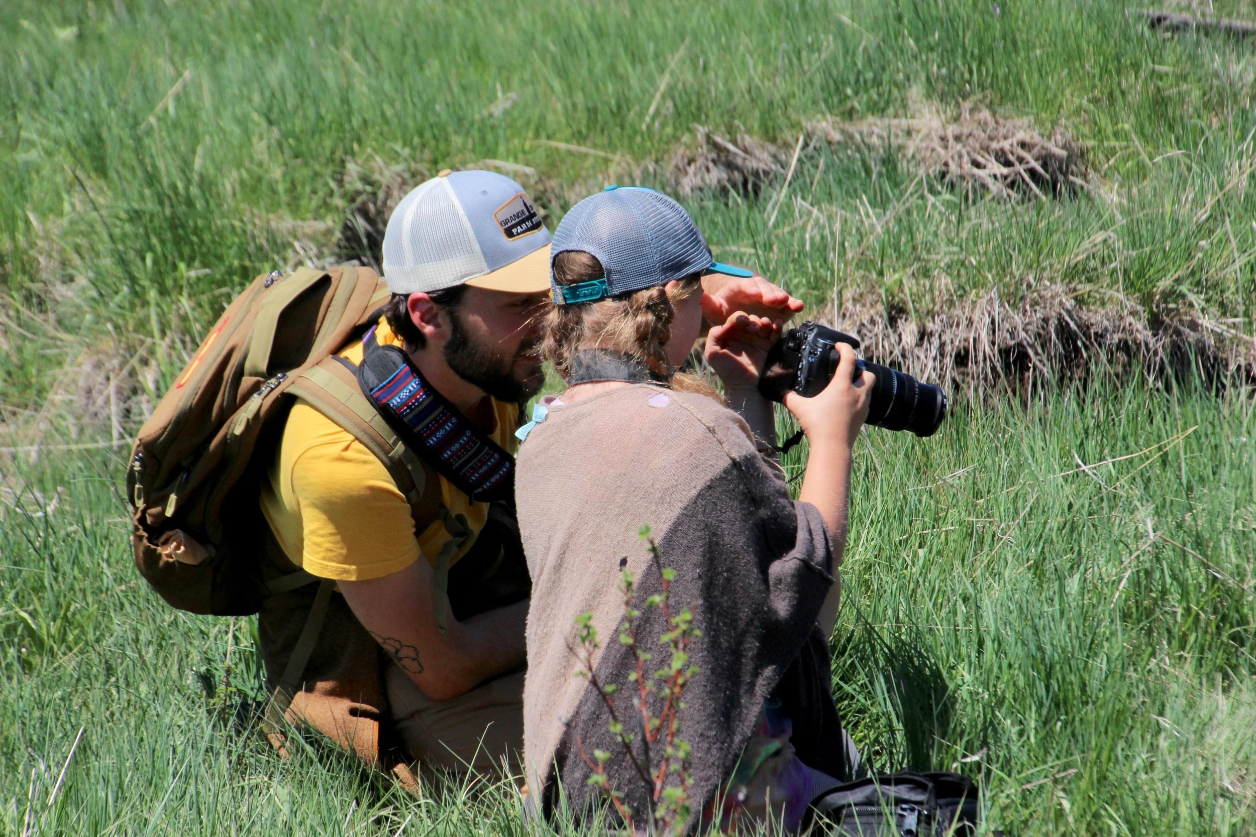 Nature photography mentorship with Artist-in-Partnership Daniel Theide. Photo by Linda Thomas