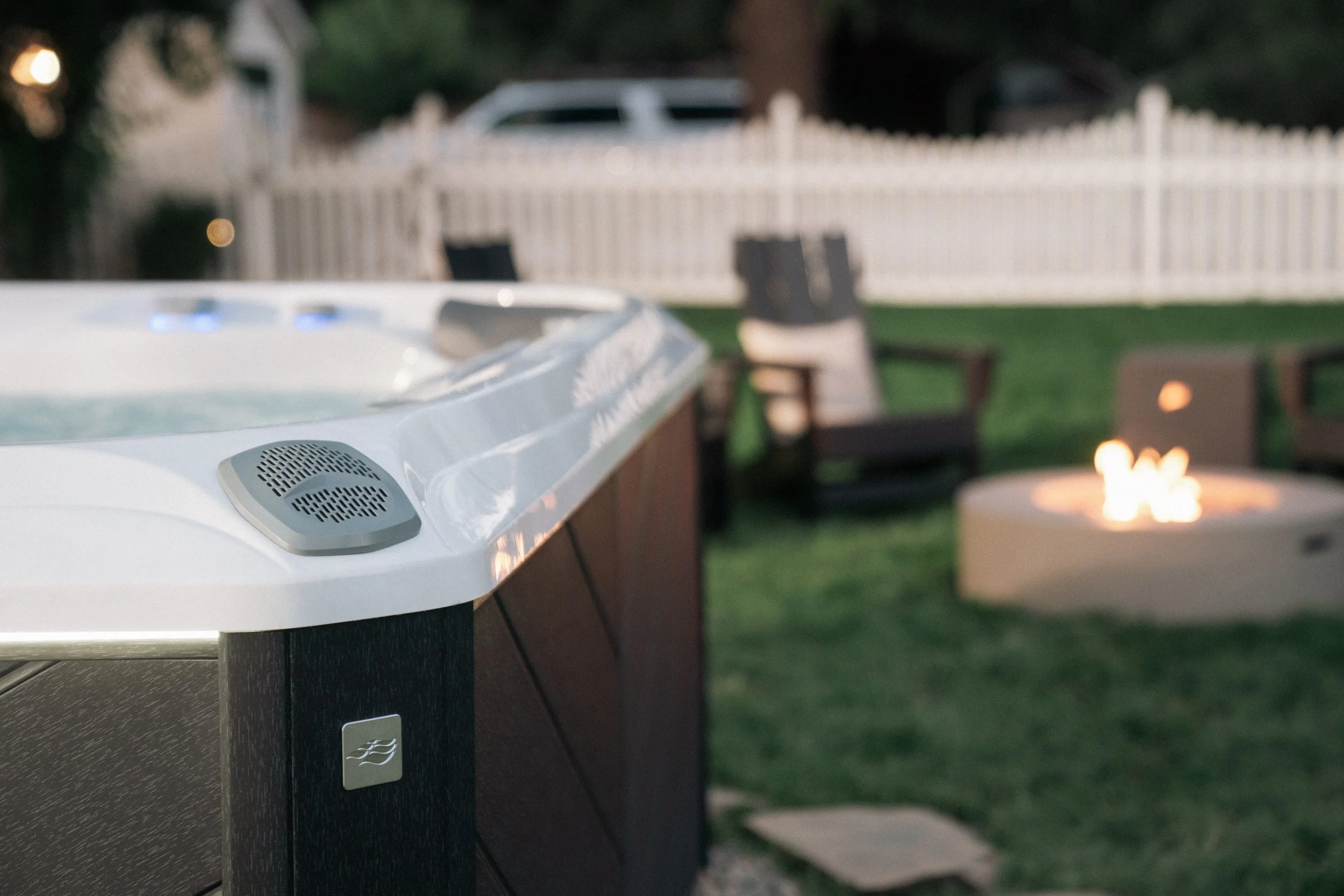 SDS_880_Optima_Platinum_Ironwood_BlueToothSpeaker_02.jpg (Copy)