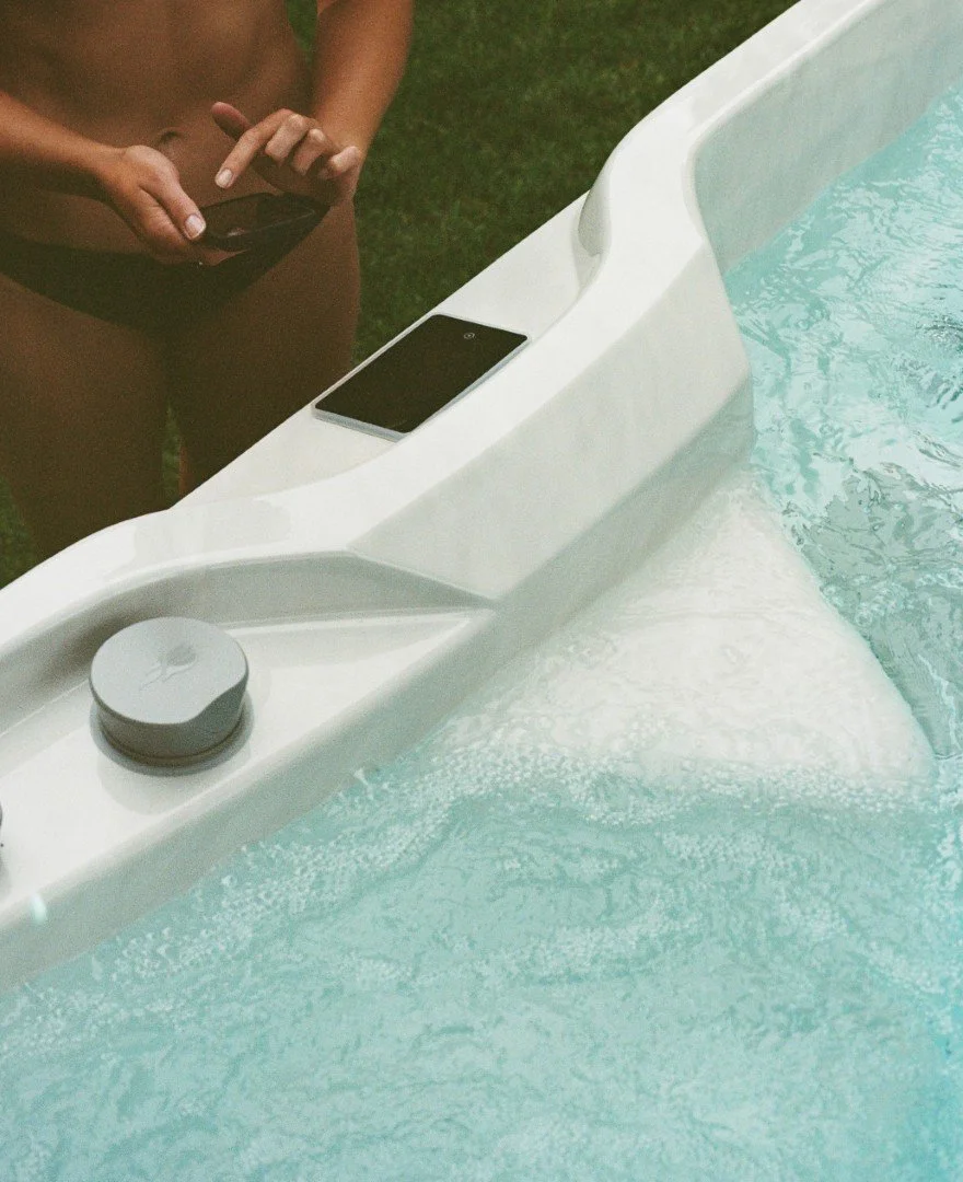 SDSS_13Stream_Platinum_SmartTub02.jpg (Copy)